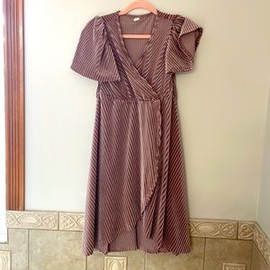 Flowy pink dress